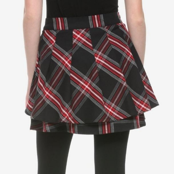 Hot Topic Chilling Adventures Of Sabrina Retro Plaid Buckle Skirt - Picture 5 of 12